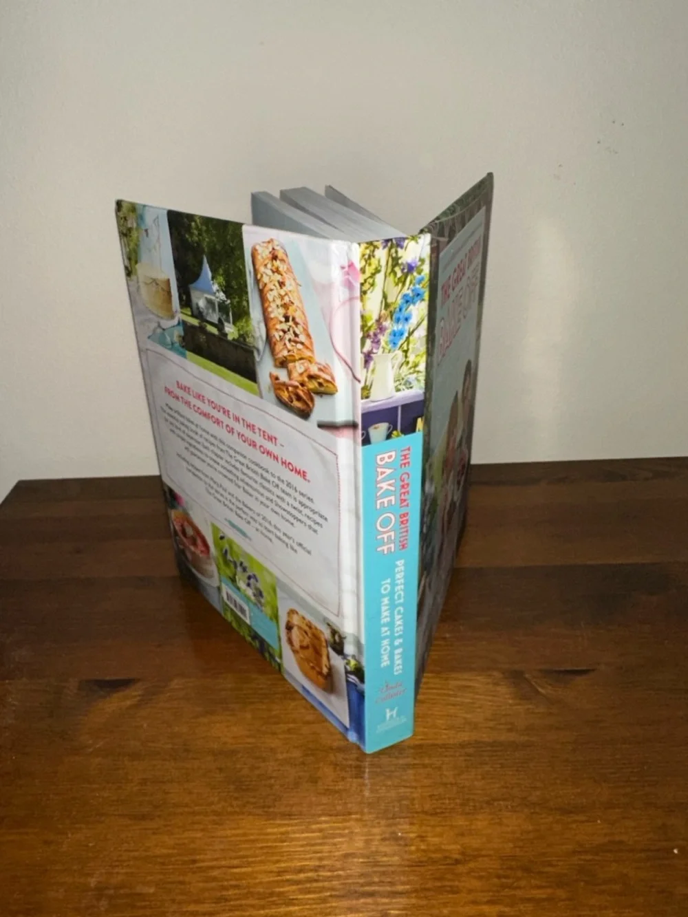 The Great British Bake Off cookbook - Picture 3 of 4